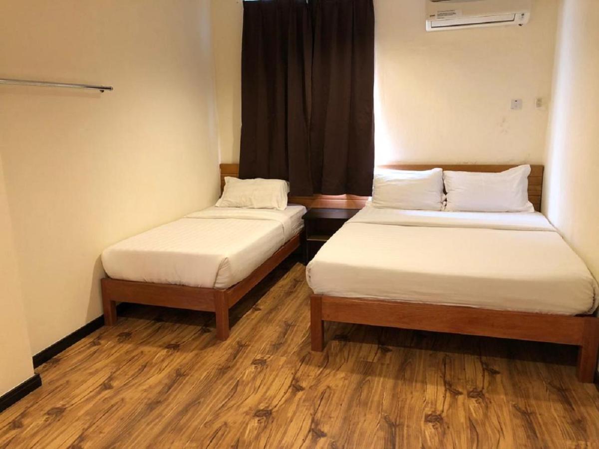 Hotel Sarina Mukah Ngoại thất bức ảnh